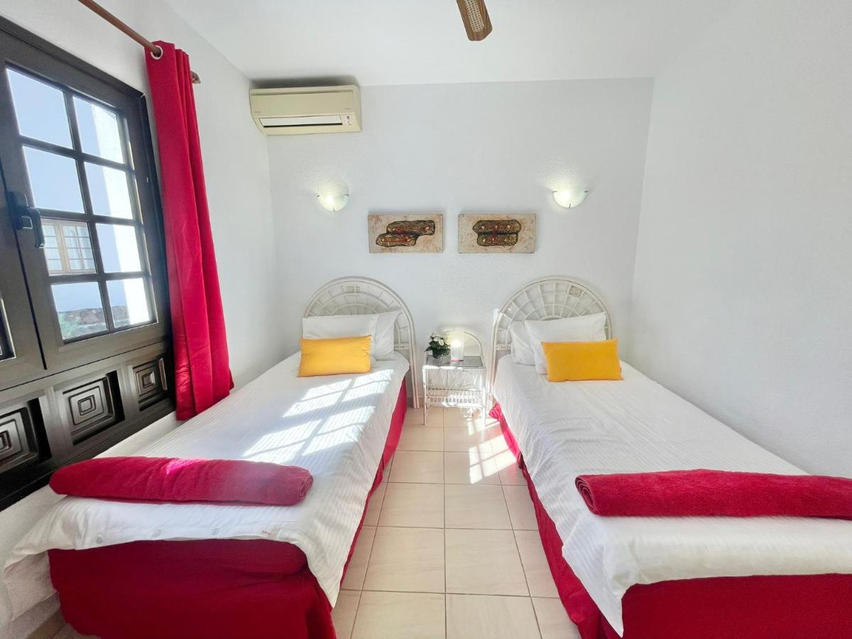 Seaview Townhouse In Puerto Santiago & Los Gigantes Puerto de Santiago  Exterior photo